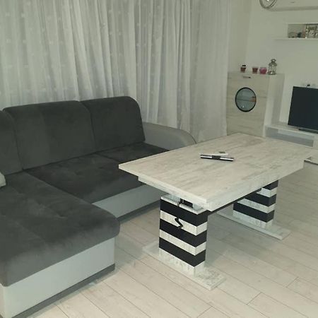 Cosy Charming Apartment Blagoevgrad Luaran gambar